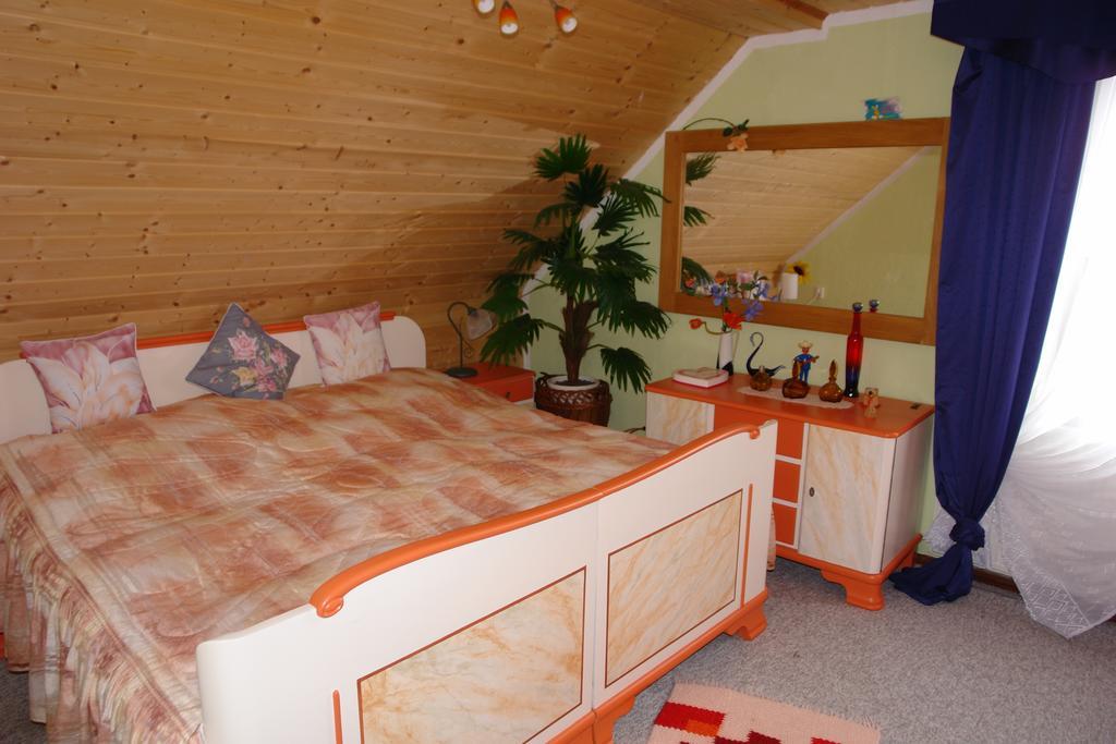 Ferienwohnung Bimmelbahn-Blick Neudorf  ห้อง รูปภาพ